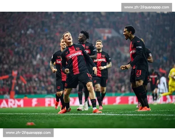 12号五大联赛焦点对决盘点豪门争冠走势与黑马表现决定赛季格局前瞻